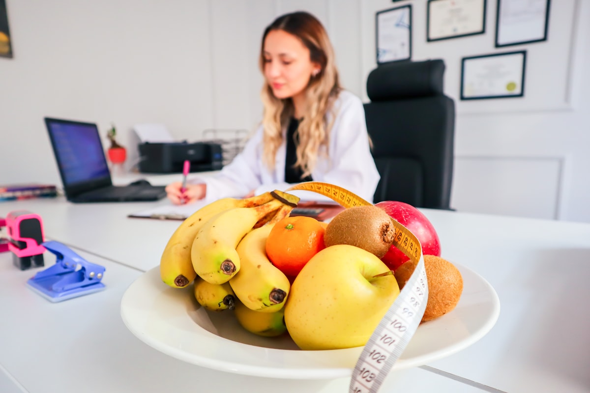 Planuri de mese săptămânale echilibrate și ușor de urmat